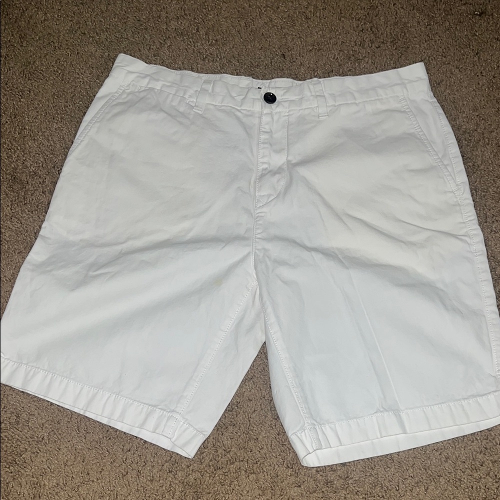 Tommy Hilfiger Men's White Flat-Front Shorts